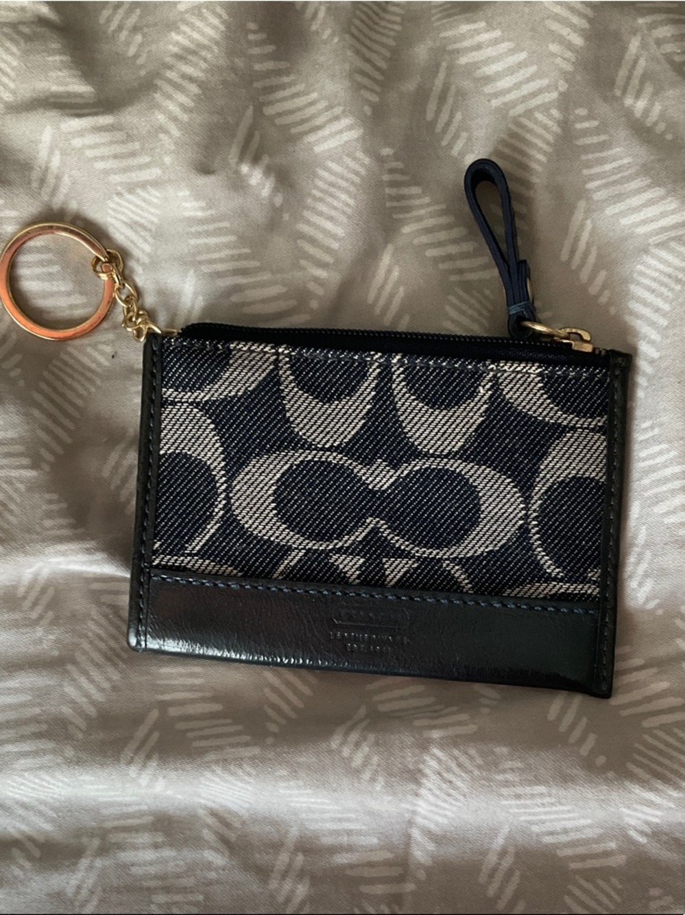 Coach Denim and Cream Signature Canvas Tote with Card Holder - Picture 3 of 9